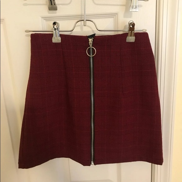 Forever 21 Dresses & Skirts - Forever 21 Burgundy Plaid Skirt